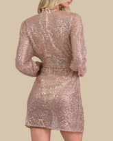 Isla & Evie Sequin Tie Waist Short Robe